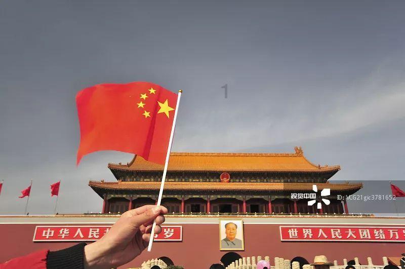 甜美公主的绚丽装扮
